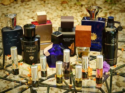 Perfumes en línea .